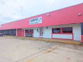 11950 Perry Rd, Houston, TX for lease Building Photo- Image 1 of 7