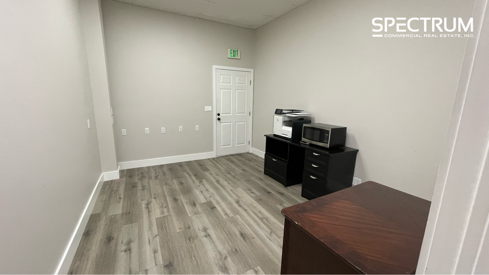 6315 Van Nuys Blvd, Van Nuys, CA for lease - Interior Photo - Image 2 of 5