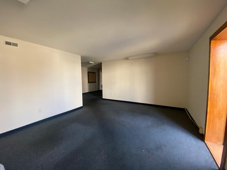 8300 Dorchester Rd, Charleston, SC à louer - Photo du bâtiment - Image 3 de 9