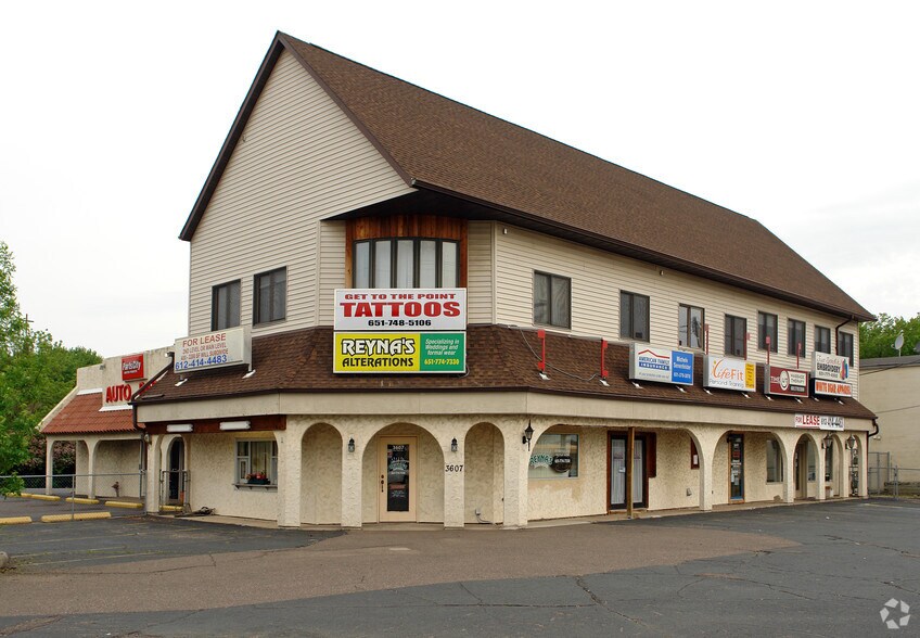 3607 N White Bear Ave, White Bear Lake, MN à louer - Photo du bâtiment - Image 3 de 16