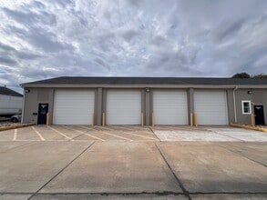 2860 Ogletown Rd, Newark, DE for lease Building Photo- Image 1 of 7