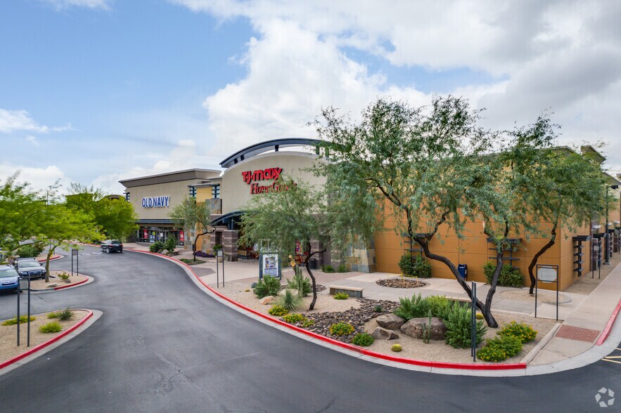 2501 W Happy Valley Rd, Phoenix, AZ à louer - Photo du bâtiment - Image 3 de 33