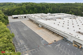 5400 Fulton Industrial Blvd SW, Atlanta, GA for lease Interior Photo- Image 2 of 4