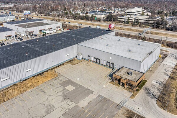 21010 Trolley Industrial Dr, Taylor, MI for lease Building Photo- Image 1 of 3