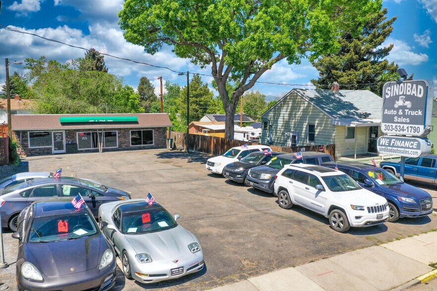 4267 S Broadway, Englewood, CO à vendre - Photo du bâtiment - Image 2 de 10