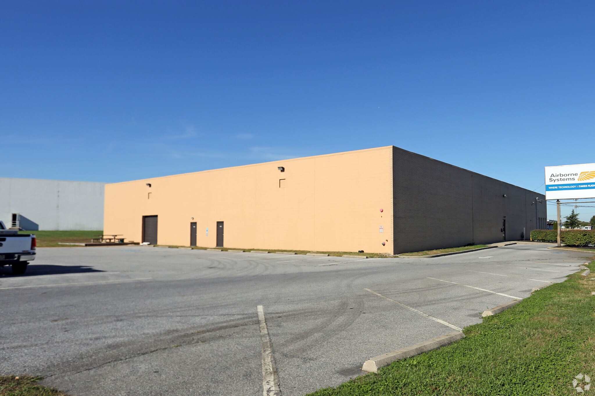 1525 Route 73, Pennsauken, NJ à louer Photo du bâtiment- Image 1 de 4