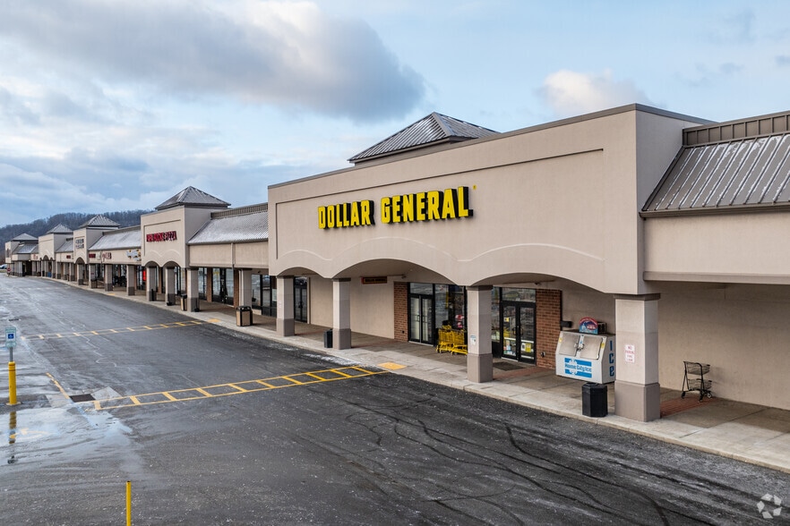 4512-4548 Broadway Blvd, Monroeville, PA for sale - Primary Photo - Image 1 of 5