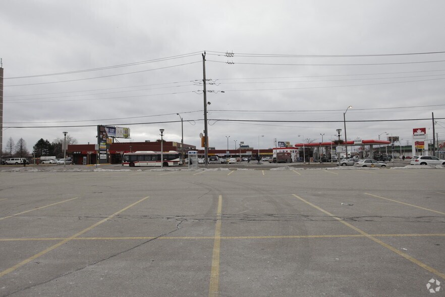 1901-2009 Finch Ave, Toronto, ON for sale - Primary Photo - Image 1 of 1