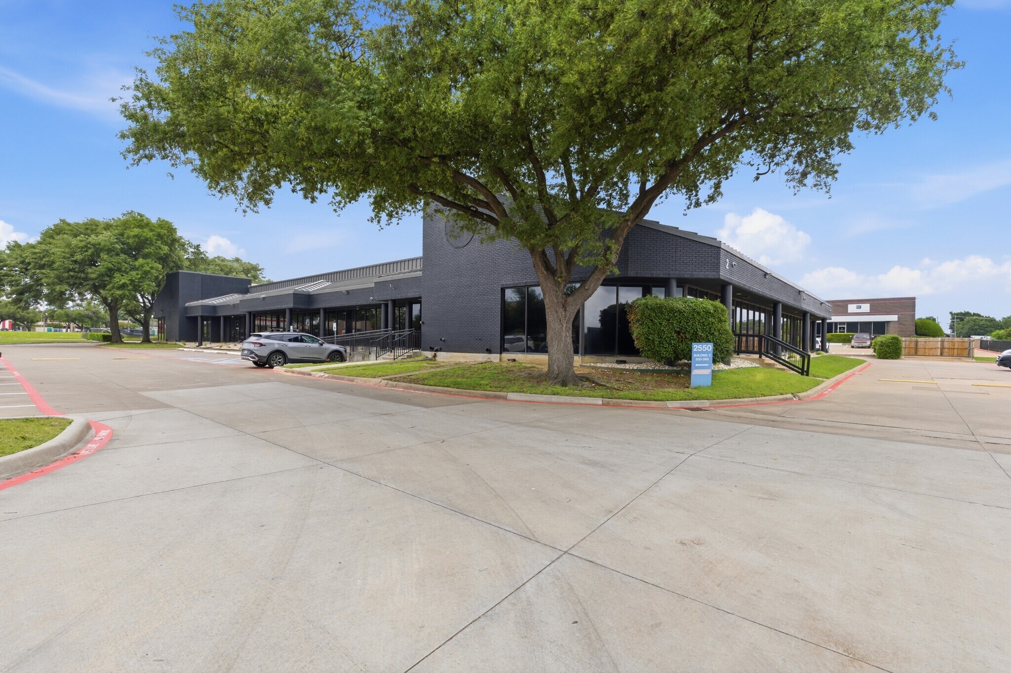 3420 Sojourn Dr, Carrollton, TX à vendre Photo principale- Image 1 de 21