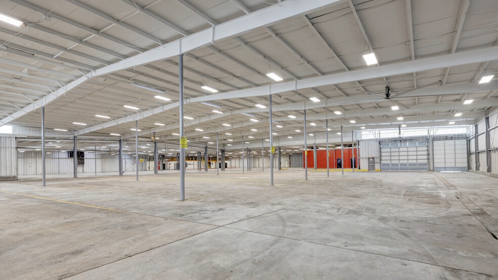 403 W Admiral Doyle Dr, New Iberia, LA à louer - Photo du bâtiment - Image 3 de 38