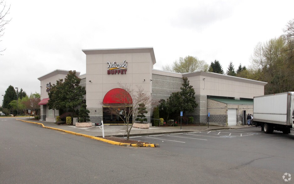 17950 Southcenter Pky, Tukwila, WA à louer - Photo principale - Image 1 de 2