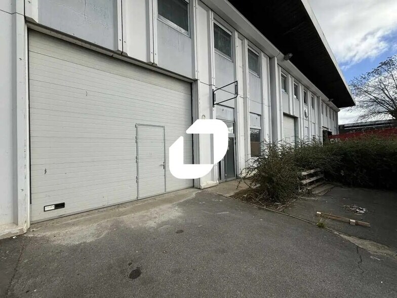 6 Rue Du Cantal, Lisses for lease - Building Photo - Image 1 of 20
