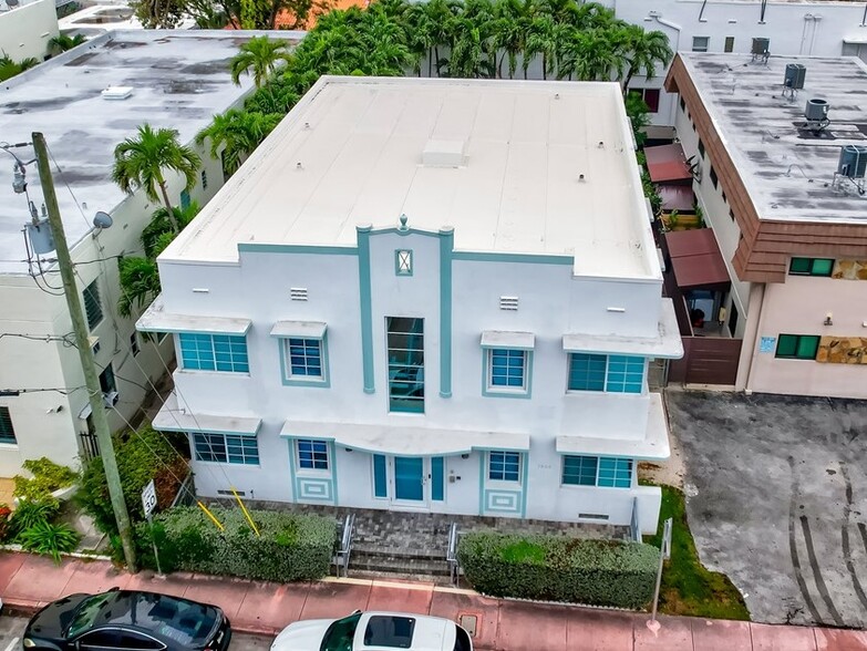 7936 Harding Ave, Miami Beach, FL à vendre - Photo du bâtiment - Image 3 de 21