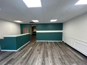 295 James St N, Hamilton, ON à louer Photo intérieure- Image 2 de 5