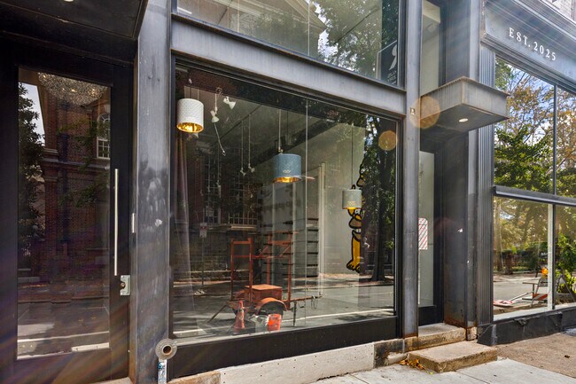 More details for 27 N 2nd St, Philadelphia, PA - Retail for Lease