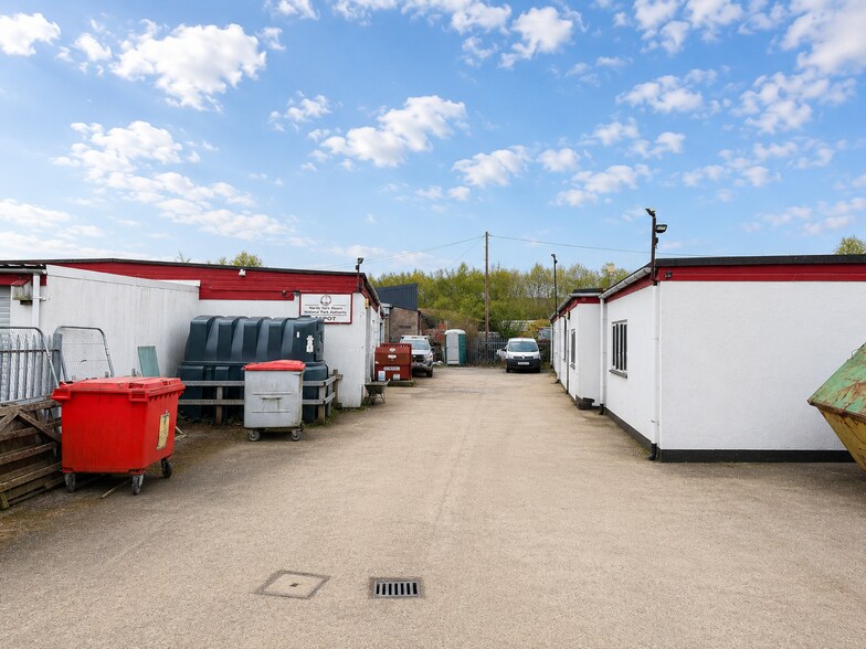 Sawmill Ln, Helmsley à vendre - Photo du bâtiment - Image 2 de 12