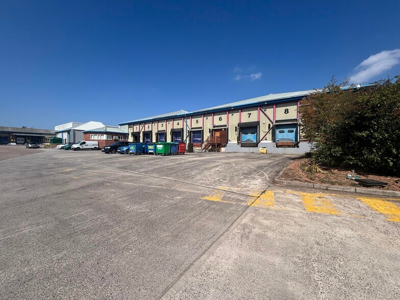 Walford Cross, Taunton à louer - Photo du bâtiment - Image 3 de 12