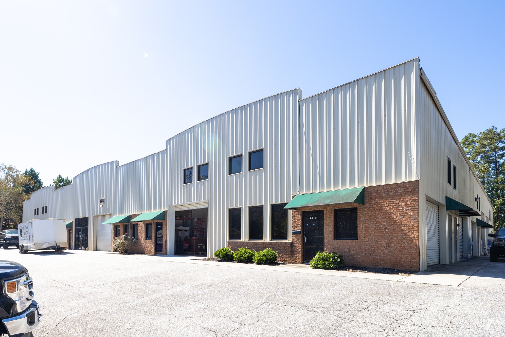 180 Shamrock Industrial Blvd, Tyrone, GA for lease Primary Photo- Image 1 of 6