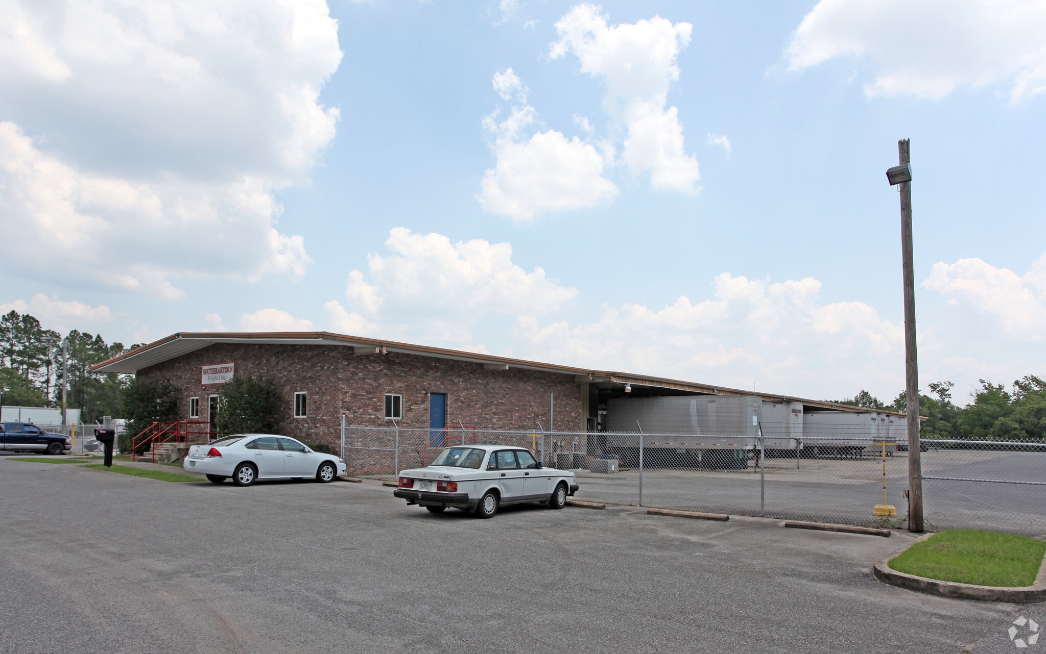 141 Industrial Ct, Pensacola, FL for lease Primary Photo- Image 1 of 5