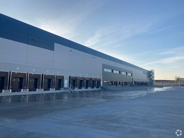 Calle Arqueología, Illescas, Toledo for lease - Building Photo - Image 3 of 3