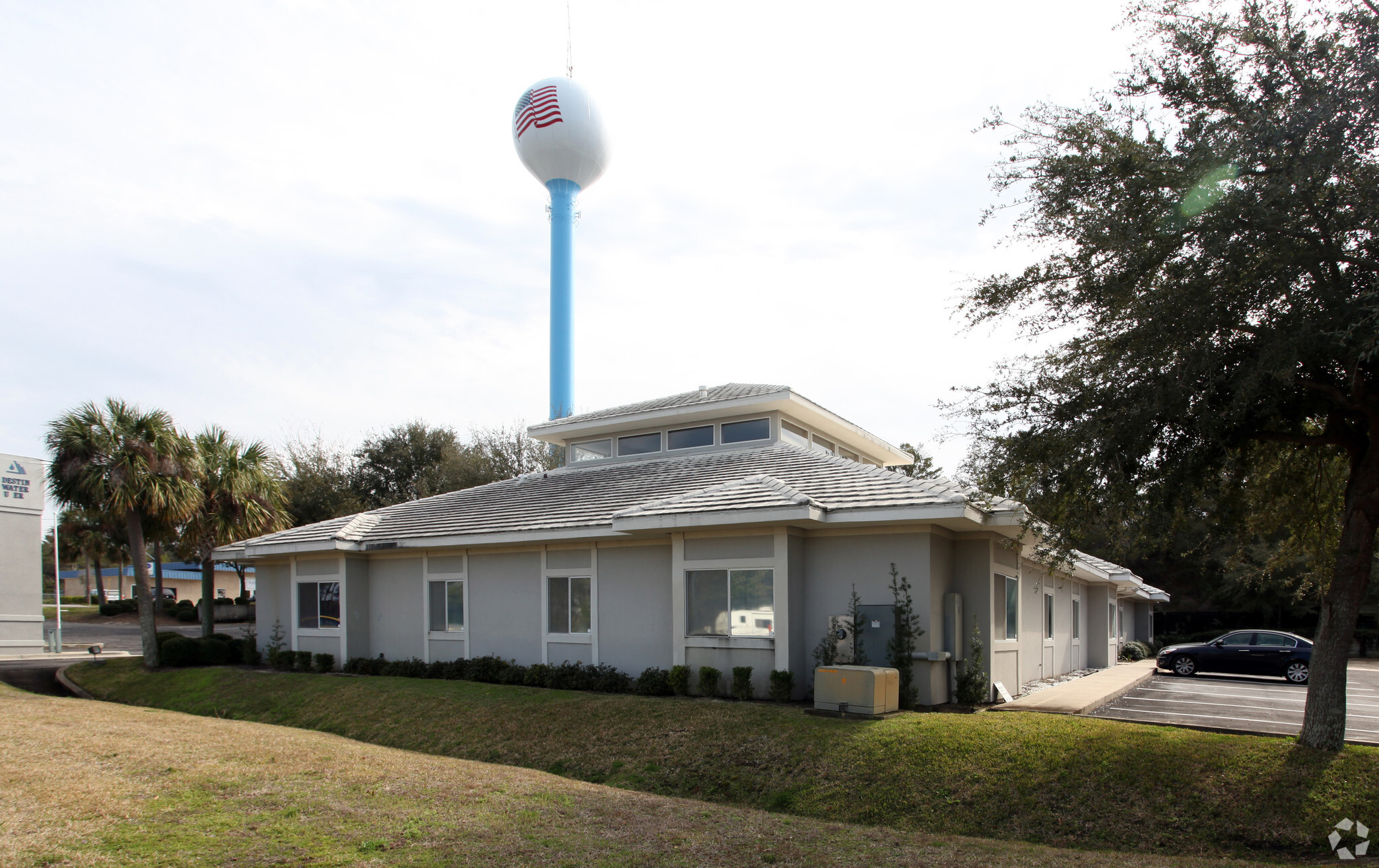 135 Benning St, Destin, FL à louer Photo principale- Image 1 de 13