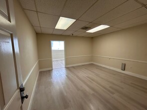 5209/5245 NW 36th, Miami Springs, FL for lease Building Photo- Image 1 of 12