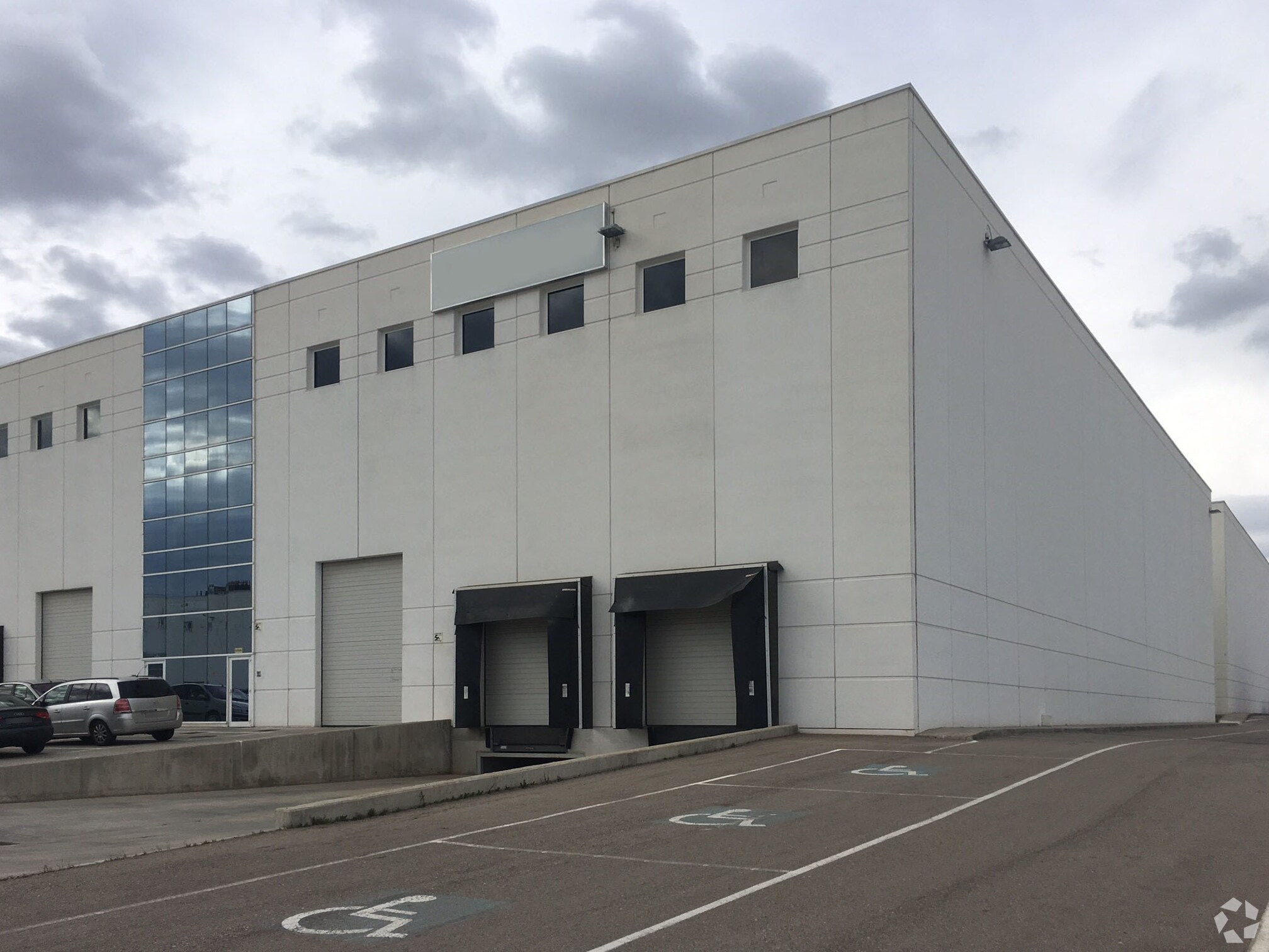  dans San Fernando de Henares, Madrid à vendre Photo du bâtiment- Image 1 de 1