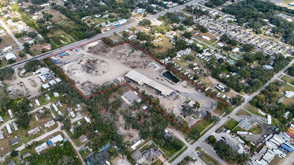 7314 Nundy Ave, Gibsonton, FL à vendre - Photo du bâtiment - Image 3 de 17