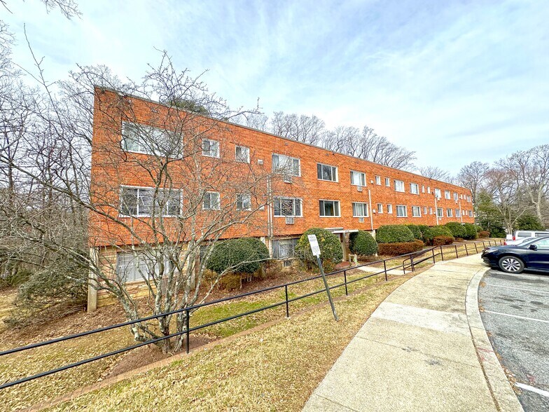 8306-8308 Barron St, Takoma Park, MD for sale - Building Photo - Image 1 of 9