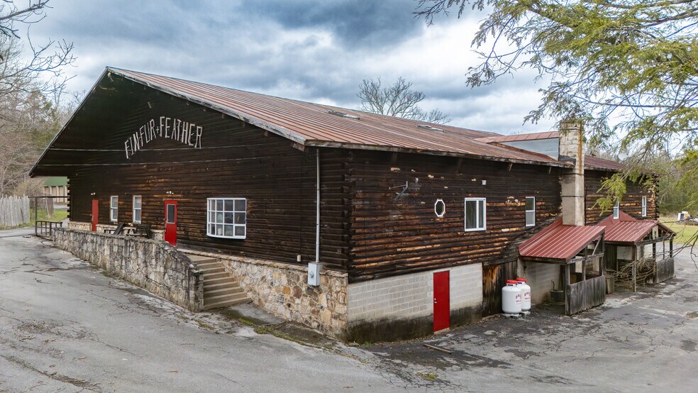17776 PA-44, Lock Haven, PA à vendre - Photo du bâtiment - Image 3 de 52