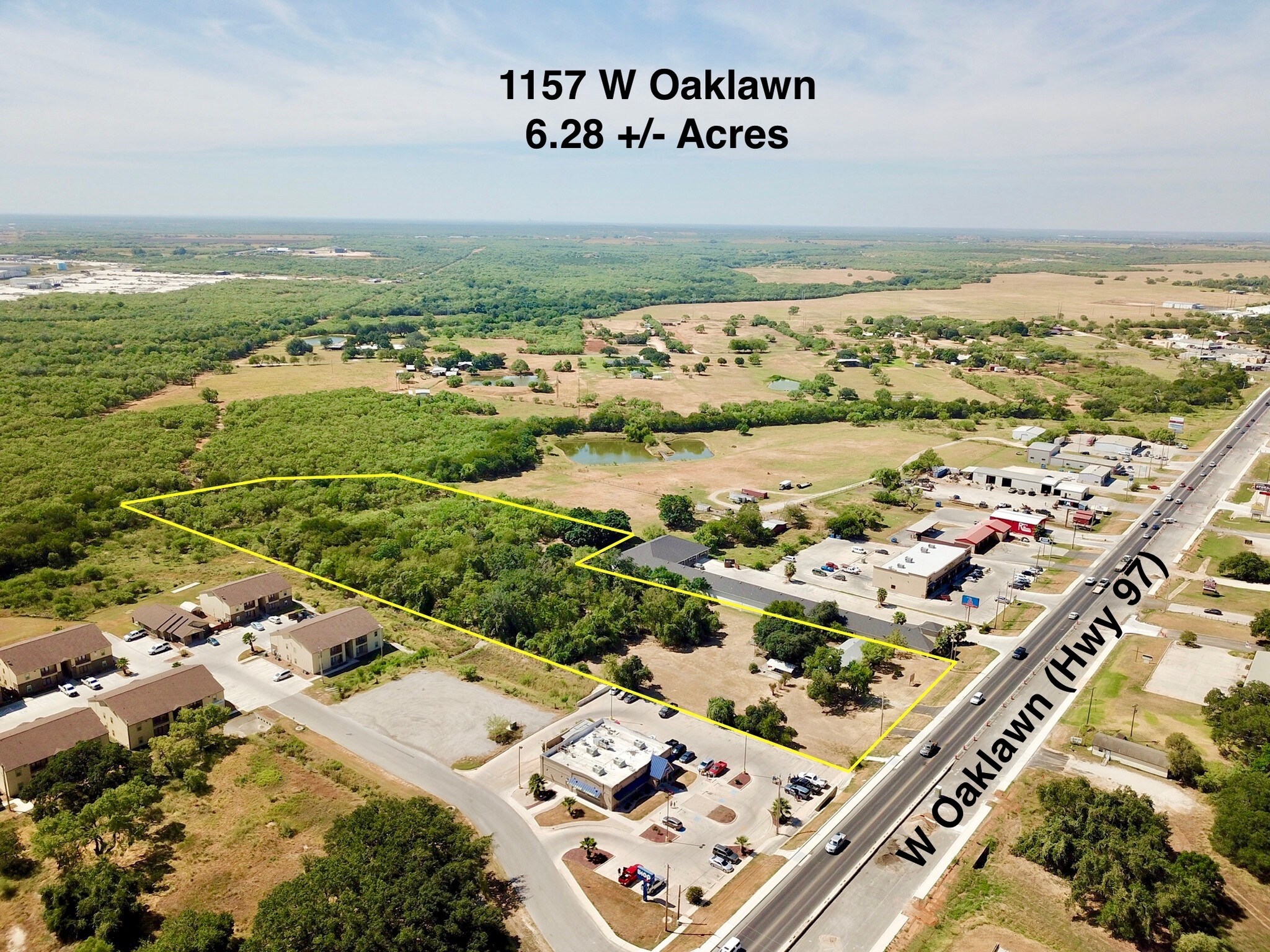 1157 W Oaklawn Rd, Pleasanton, TX for sale Primary Photo- Image 1 of 16