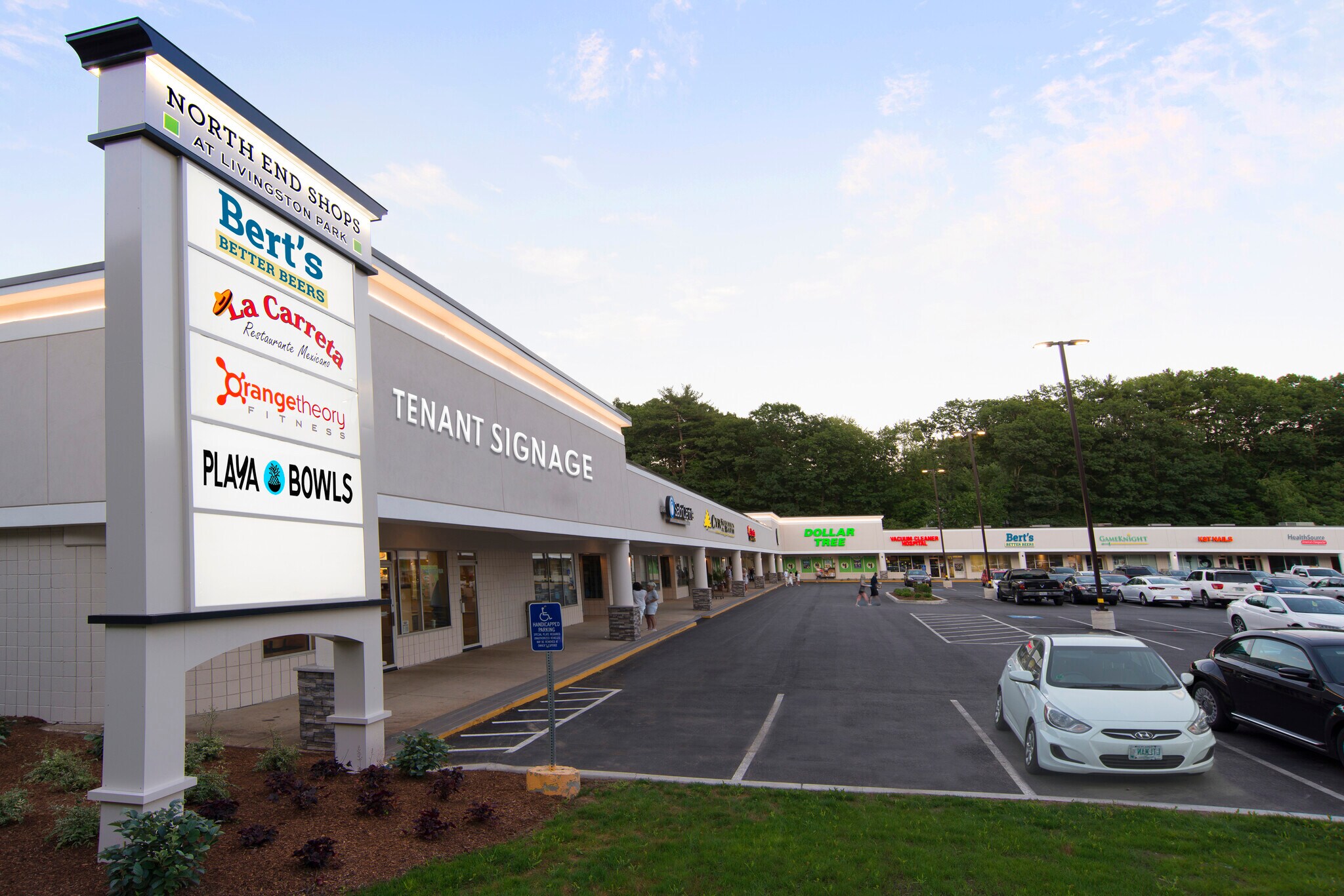 545-555 Hooksett Rd, Manchester, NH à vendre Photo du bâtiment- Image 1 de 1