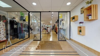 Retail in Getafe, Madrid for lease Interior Photo- Image 2 of 23