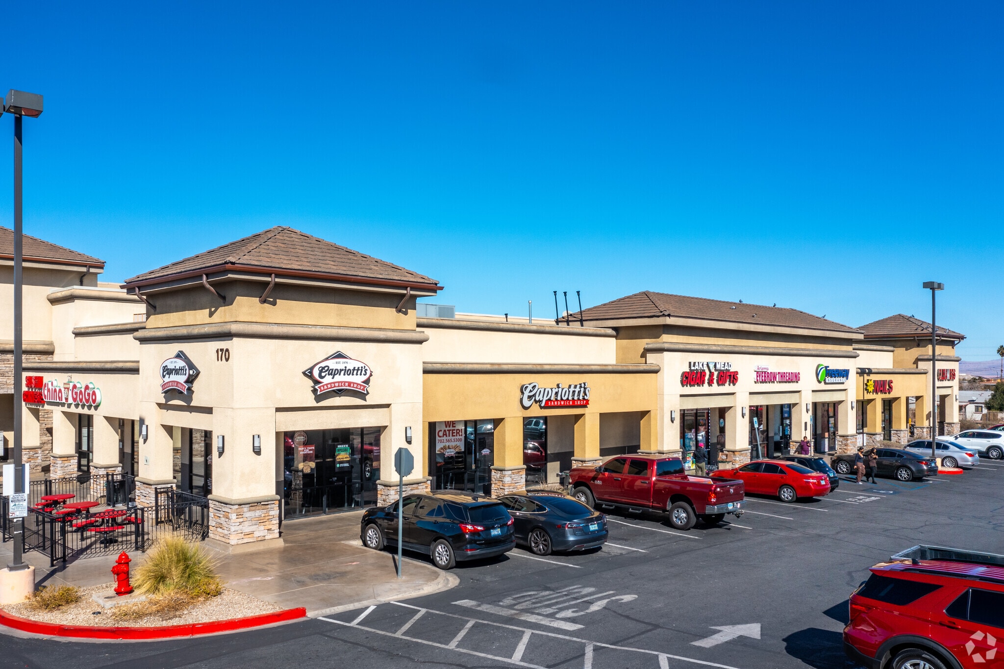 170 N Boulder Hwy, Henderson, NV for sale Primary Photo- Image 1 of 3