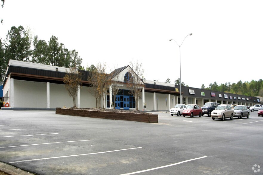 2575 Snapfinger Rd, Decatur, GA à louer - Photo du bâtiment - Image 3 de 6