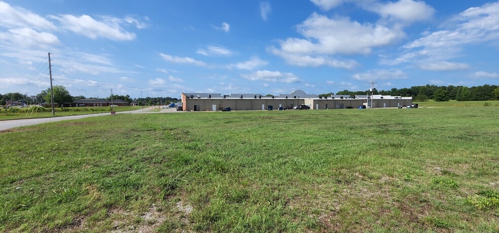 00 Lot 1 Parker Drive, Booneville, MS for sale - Primary Photo - Image 1 of 42