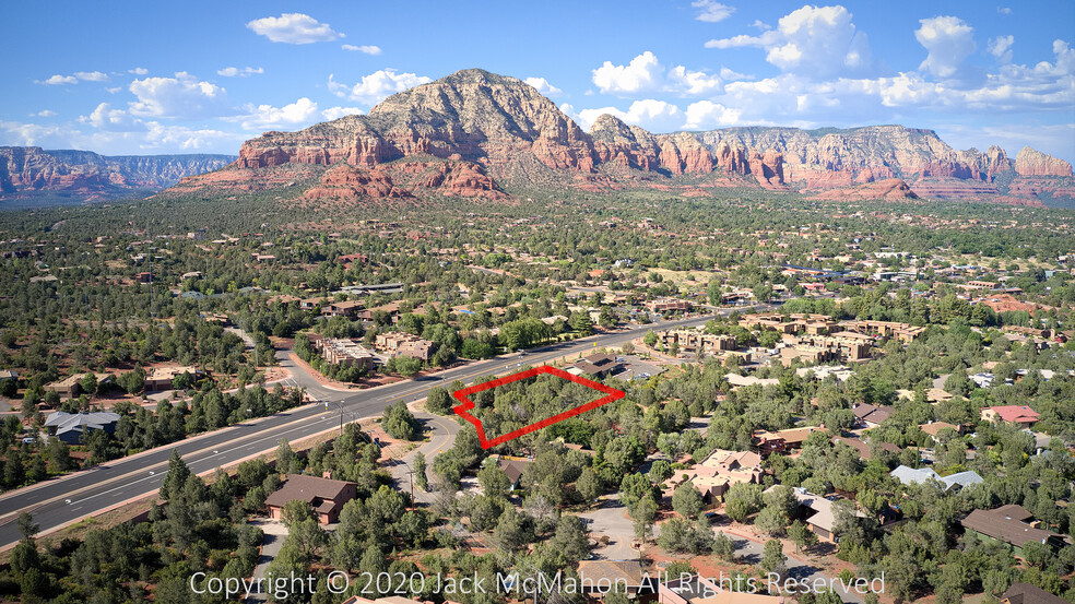 3385 W Highway 89A, Sedona, AZ à vendre - Photo principale - Image 1 de 1