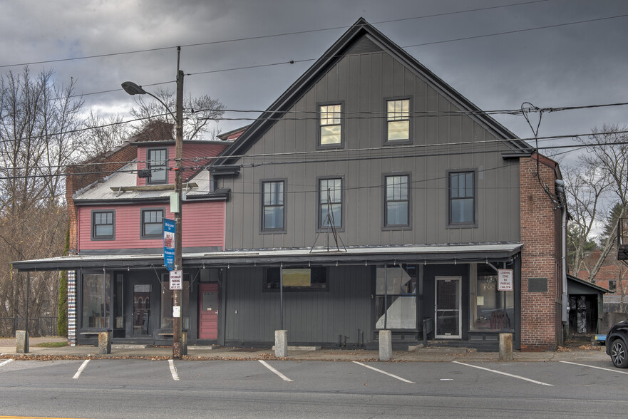 130 Main St, Winchester, NH for sale - Primary Photo - Image 1 of 16