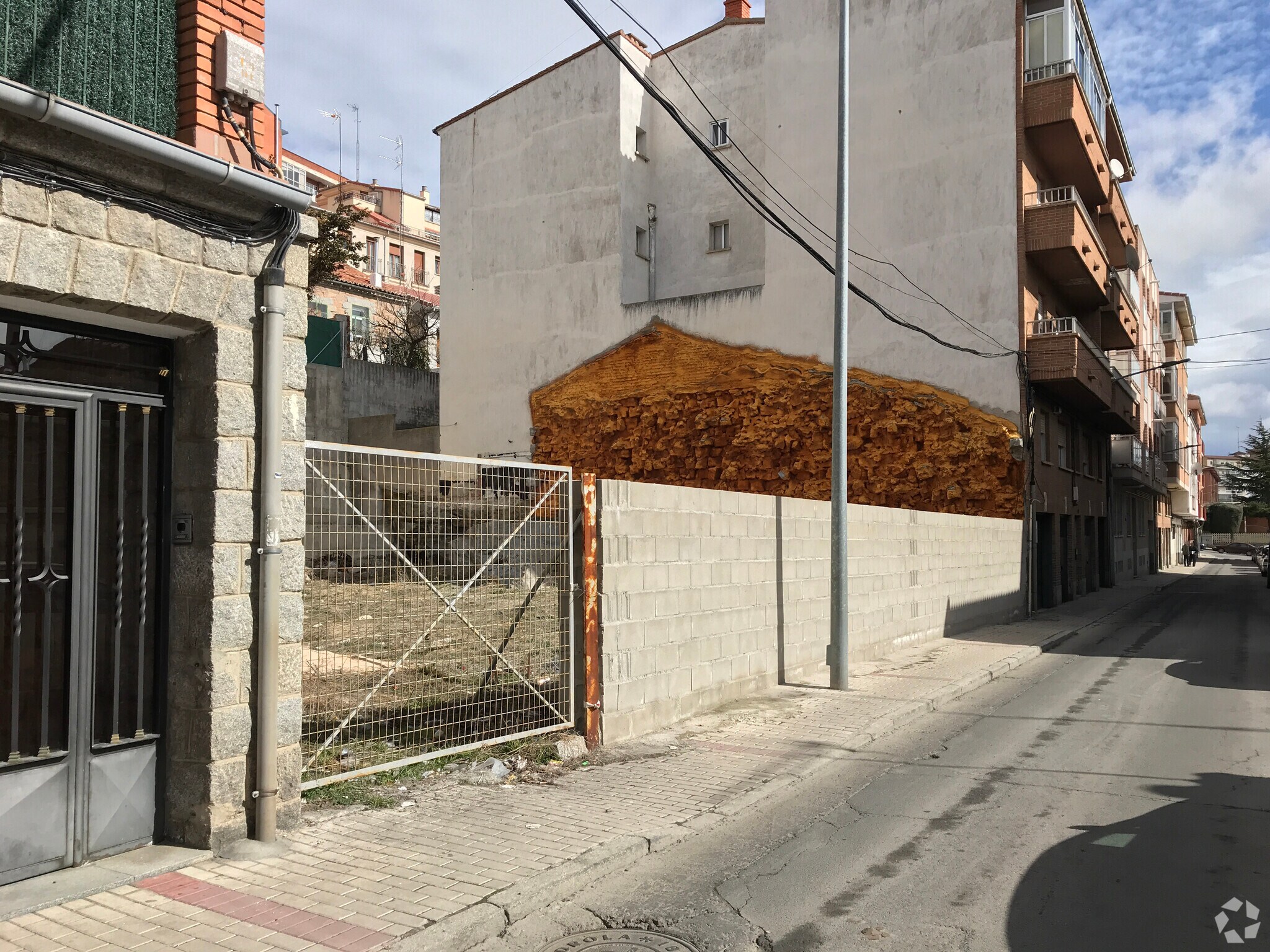 Calle Capitán Méndez Vigo, Ávila, Ávila à vendre Photo principale- Image 1 de 4