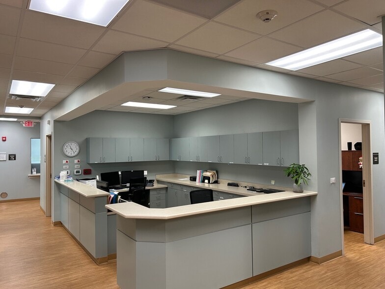 434 Kirby Rd, King, NC for sale - Interior Photo - Image 3 of 3