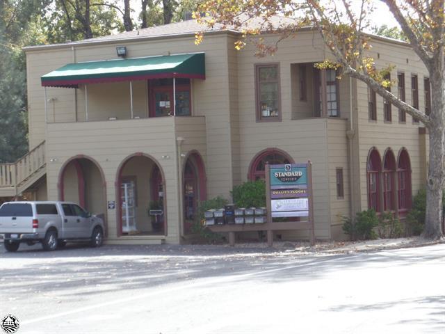 19043 Standard Rd, Sonora, CA à louer - Photo du bâtiment - Image 2 de 4