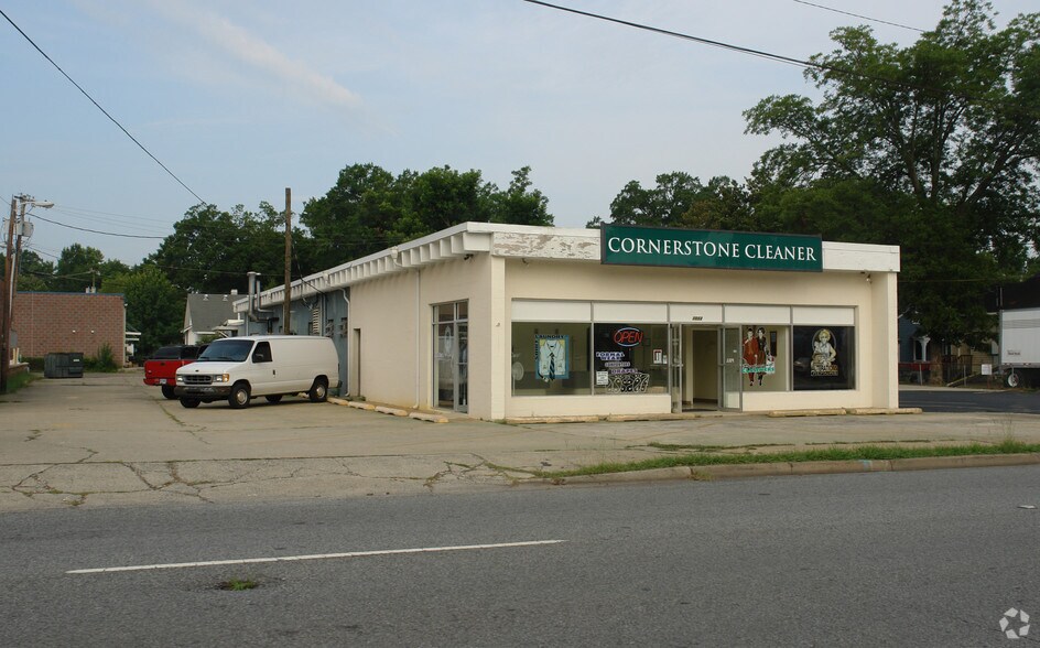 1013 Oakland Ave, Rock Hill, SC for sale - Primary Photo - Image 1 of 2