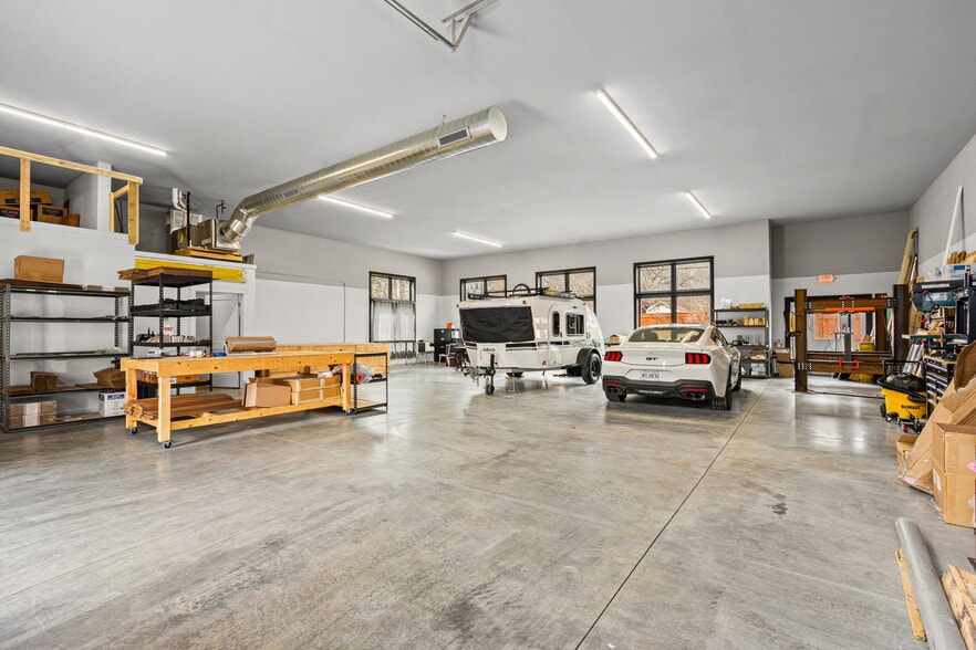 1 Charlton Rd, Ballston Spa, NY for lease - Building Photo - Image 3 of 25