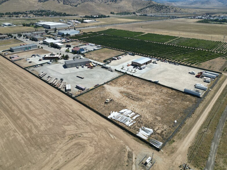 701 Bailey Ave, Tehachapi, CA à louer - Photo du bâtiment - Image 2 de 9