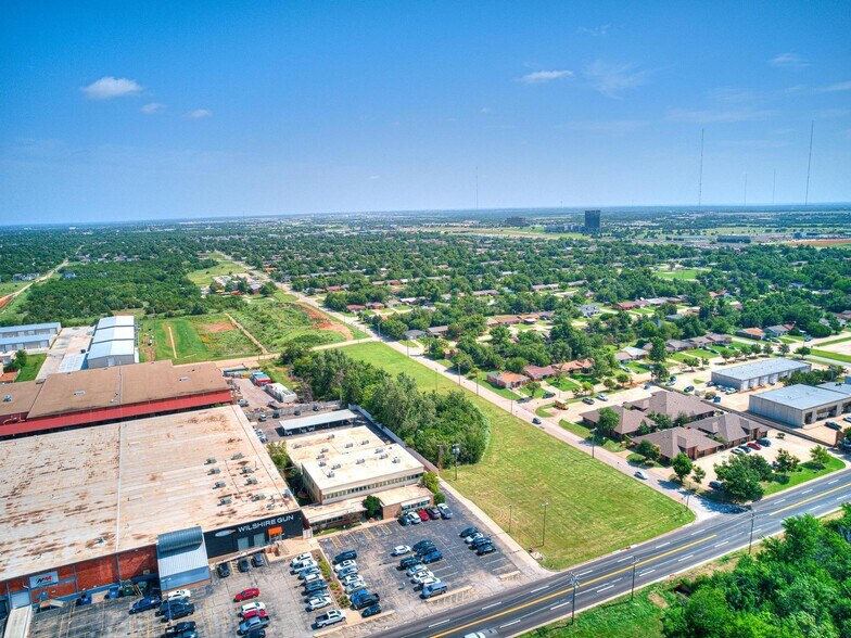 W Wilshire Blvd & N Walker Ave, Oklahoma City, OK à vendre - Photo du bâtiment - Image 3 de 8