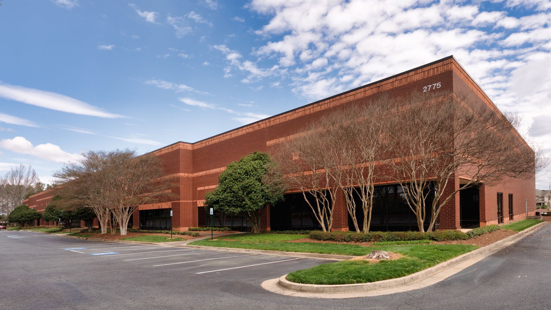 2775 Premiere Pky, Duluth, GA à vendre Photo du bâtiment- Image 1 de 1