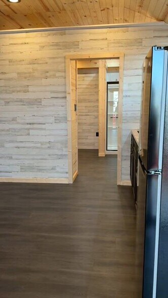 17578 Keeton Rd, Kingston, OK à vendre - Vidéo sur l’inscription commerciale - Image 2 de 11