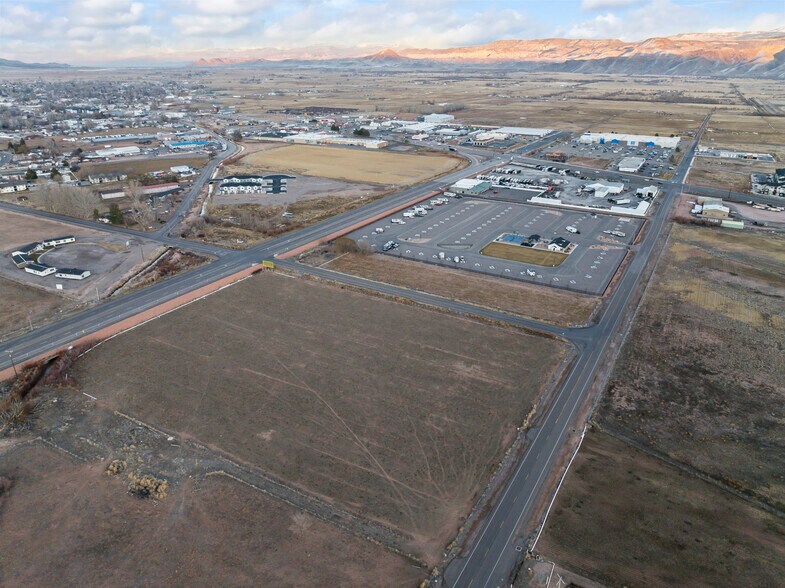 500 1300 S, Richfield, UT à vendre - Photo du bâtiment - Image 3 de 20