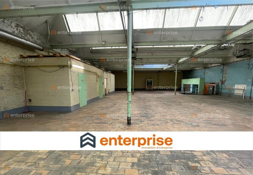 Flex in Roubaix for sale - Interior Photo - Image 1 of 8
