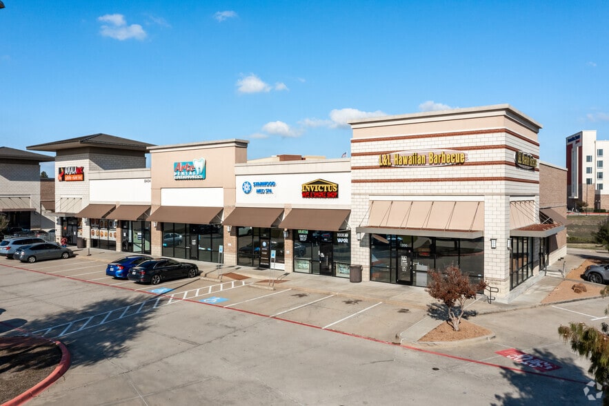 8300-8412 Preston Rd, Plano, TX for lease - Building Photo - Image 2 of 15
